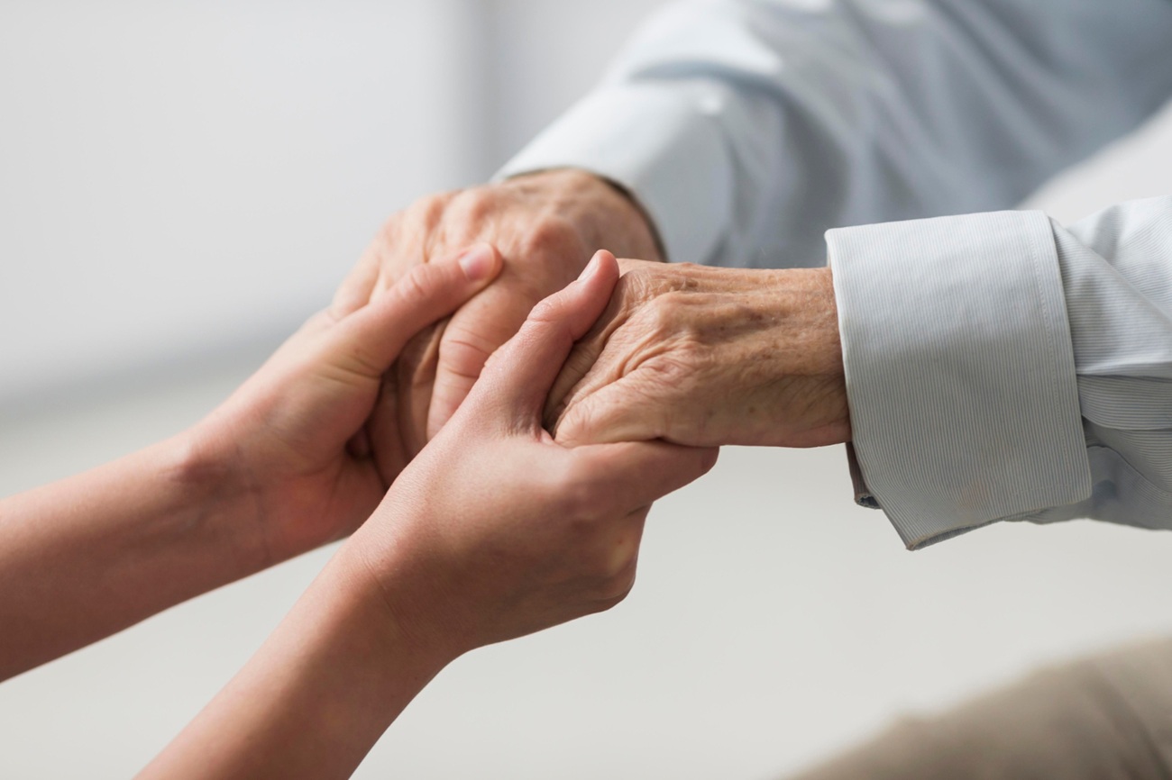 Seit wann gibt es die Pflegeversicherung? – Geschichte